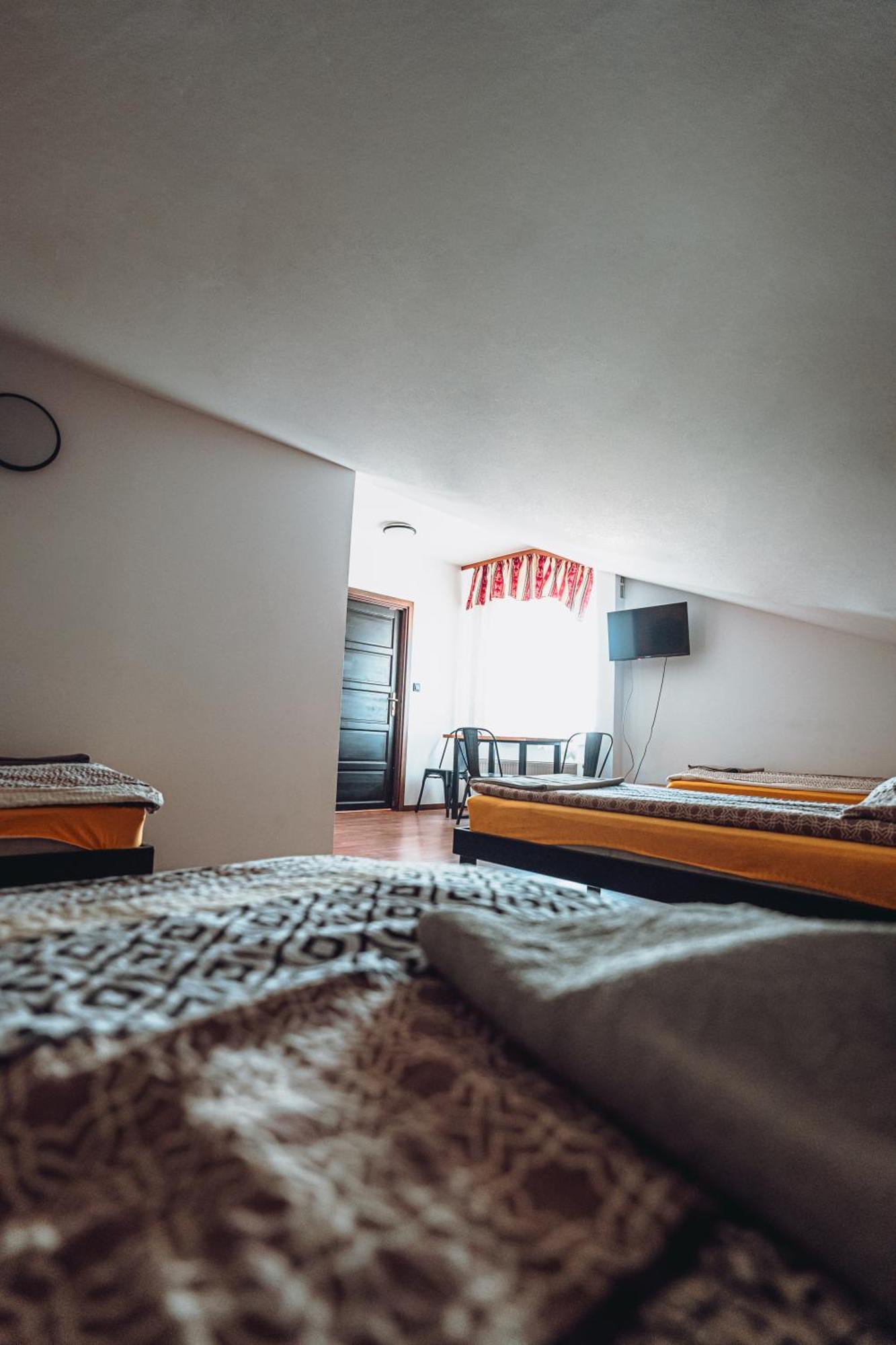 Kalwados Hotel Radzymin Kültér fotó